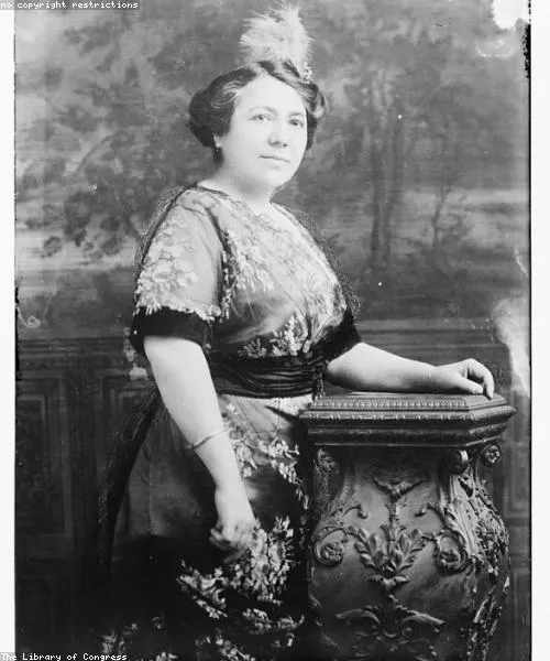 Portrait of Diana Park