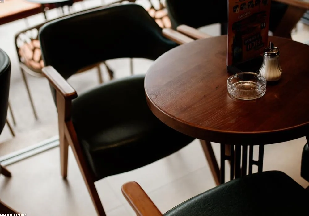 CREMA Mission café interior