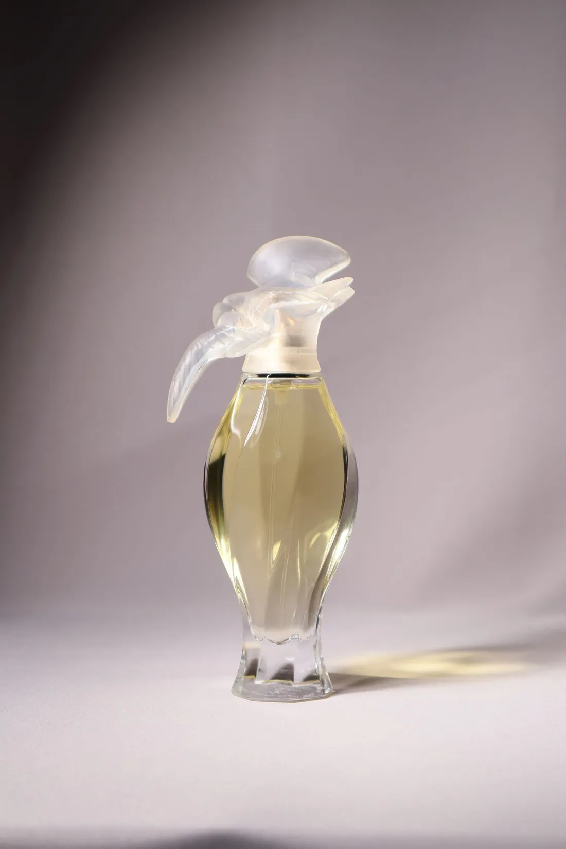 Mousse Blanche eau de parfum bottle